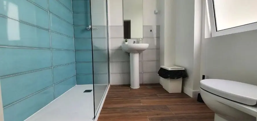 Tek Büyük veya İki Ayrı Yataklı Oda, Özel Banyo