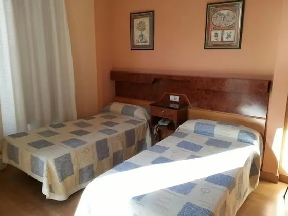 Standard Oda, 2 Tek Kişilik Yatak