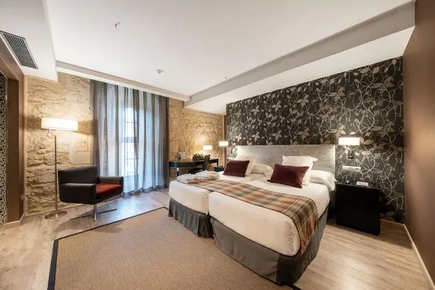 Standard Tek Büyük veya İki Ayrı Yataklı Oda