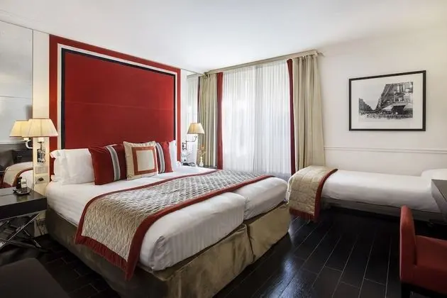 Deluxe Üç Kişilik Oda