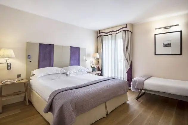 Deluxe Üç Kişilik Oda