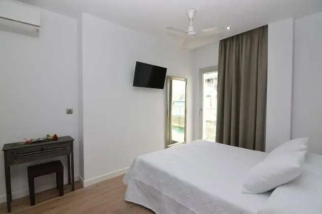 Tek Büyük Yataklı Oda