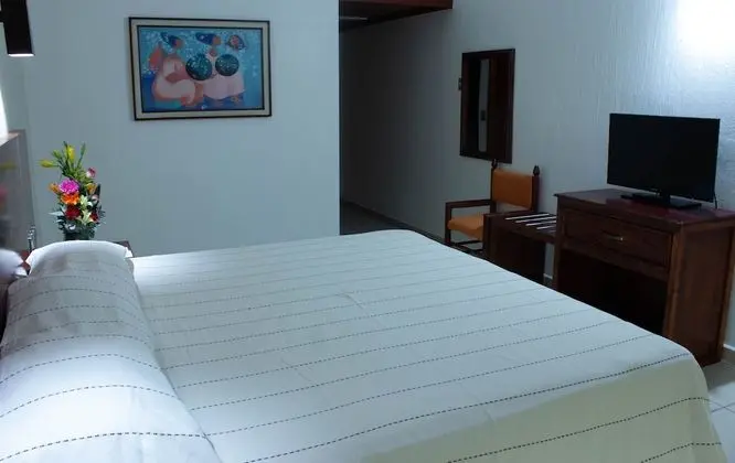 Standard Oda, 1 Büyük (Queen) Boy Yatak