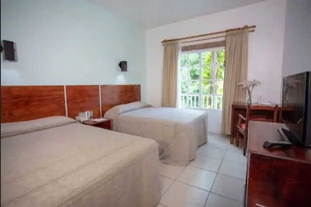 Standard Oda, 1 Büyük (Queen) Boy Yatak