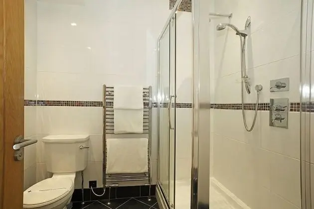 Deluxe Tek Büyük veya İki Ayrı Yataklı Oda (Kingsize)