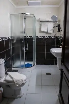 Deluxe Üç Kişilik Oda