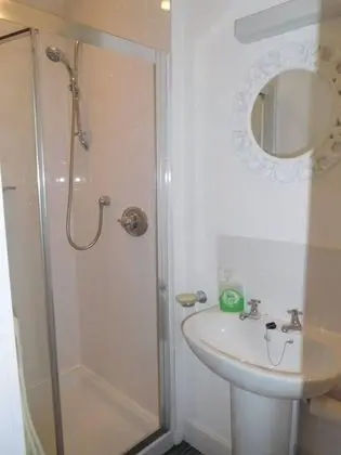 Deluxe Tek Büyük Yataklı Oda (3)