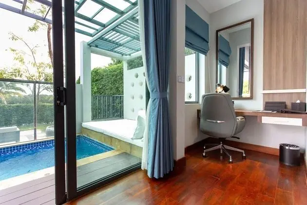Comfort Villa, 1 Yatak Odası, Havuz Manzaralı