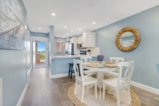 Daire (Castle Beach 405)