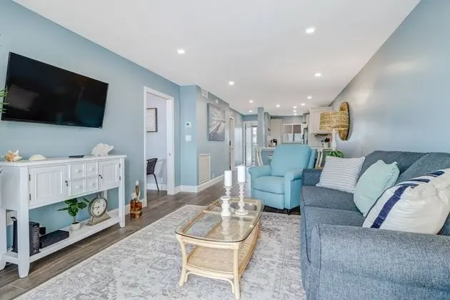 Daire (Castle Beach 405)