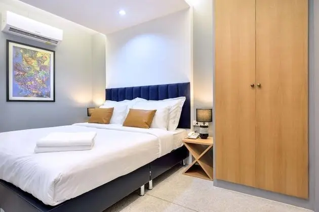 Sir Room