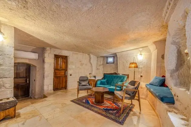 King Cave Suite, Vadi Manzaralı, Jakuzili ve Balkonlu