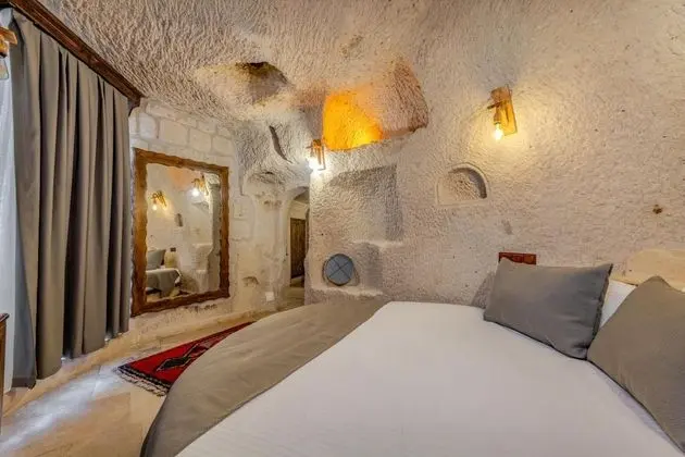 King Cave Suite, Vadi Manzaralı, Jakuzili ve Balkonlu