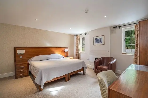 Classic Tek Büyük veya İki Ayrı Yataklı Oda