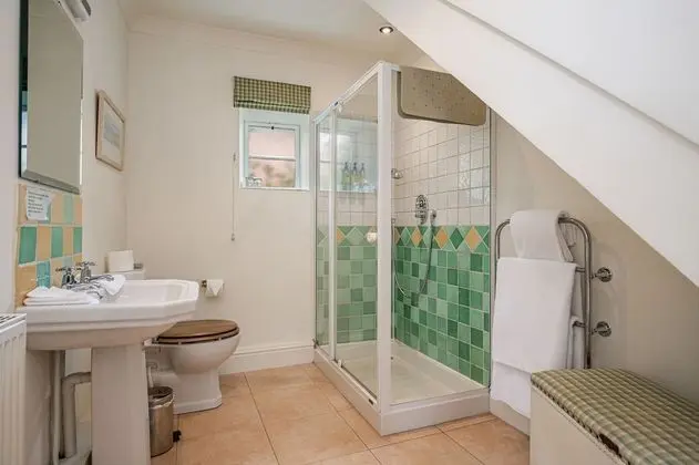 Classic Tek Büyük veya İki Ayrı Yataklı Oda