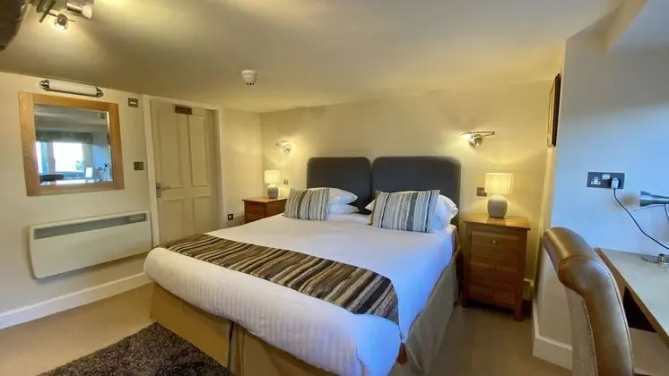 Superior Tek Büyük veya İki Ayrı Yataklı Oda, Banyolu/Duşlu (Room 2 Rhuddlan )