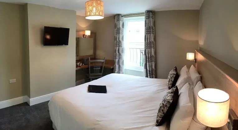 Large Double Room with Bath