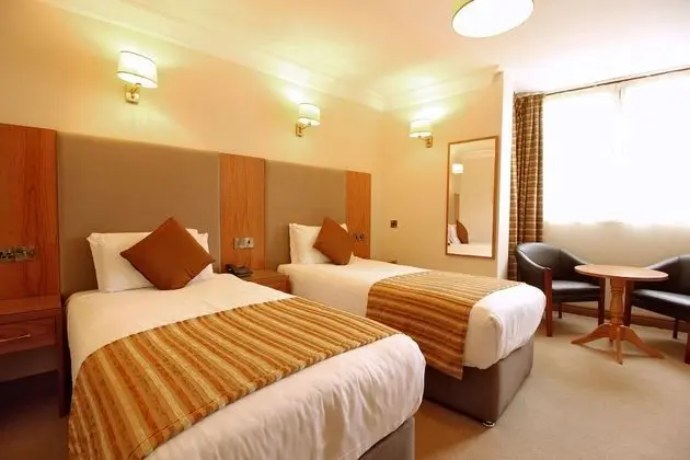 İki Ayrı Yataklı Oda, 2 Tek Kişilik Yatak