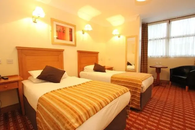 İki Ayrı Yataklı Oda, 2 Tek Kişilik Yatak