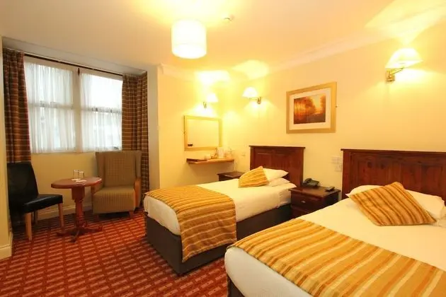 İki Ayrı Yataklı Oda, 2 Tek Kişilik Yatak