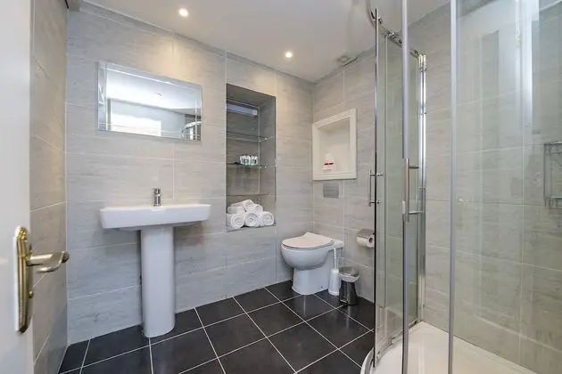 İki Ayrı Yataklı Oda, 2 Tek Kişilik Yatak