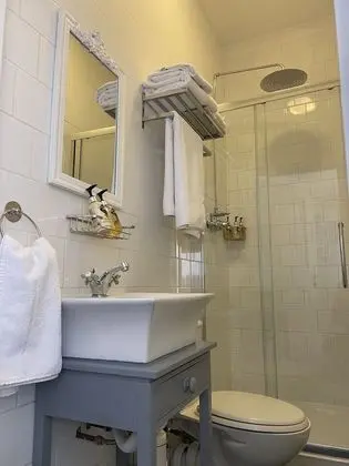 Tek Büyük Yataklı Oda (Room 3)
