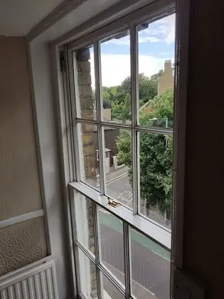 Family Tek Büyük Yataklı Oda