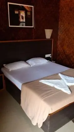 Deluxe Kır Evi (Semi)