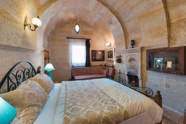 Alchemist Taş Suite,    , Şömineli