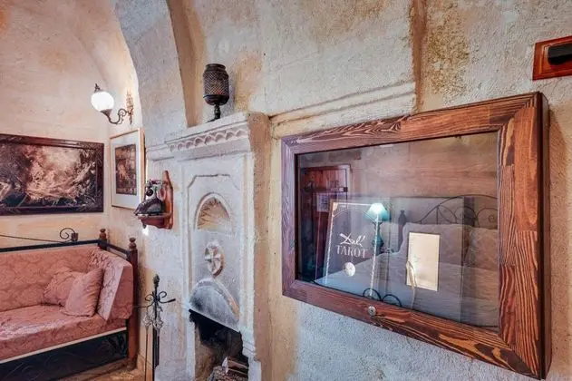 Alchemist Taş Suite,    , Şömineli