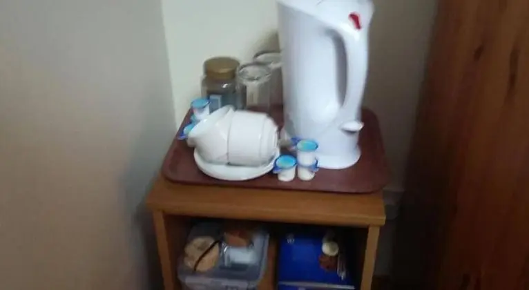 Büyük Yataklı Tek Kişilik Oda