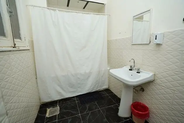 Standard Üç Kişilik Oda, 1 Yatak Odası, Sigara İçilmez, Ortak Banyo