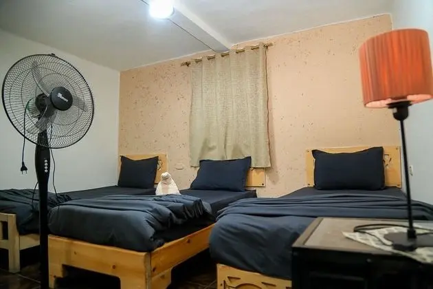 Standard Üç Kişilik Oda, 1 Yatak Odası, Sigara İçilmez, Ortak Banyo