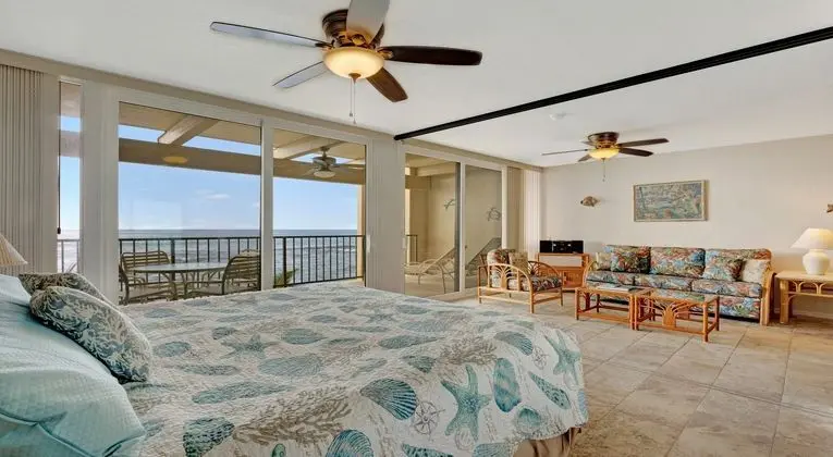 Suit Ocean Front Two Bedrooms