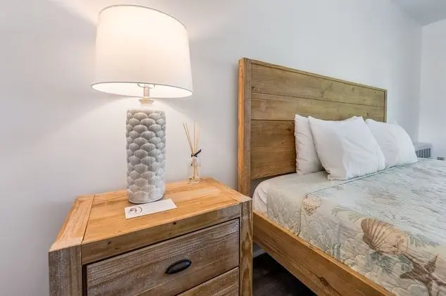 Standard Room, 1 King Bed, Motor Lodge