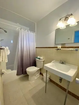 Standard Room, 1 King Bed, Motor Lodge