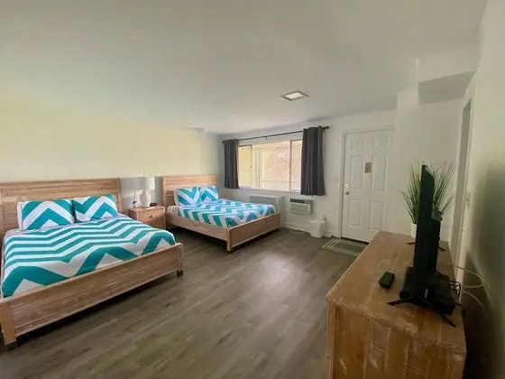 Standard Room, 2 Queen Beds, Motor Lodge