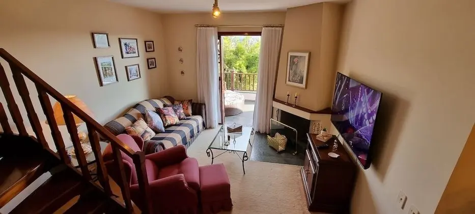 Traditional Apart Daire