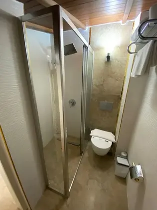 Teraslı Suite Custom Oda