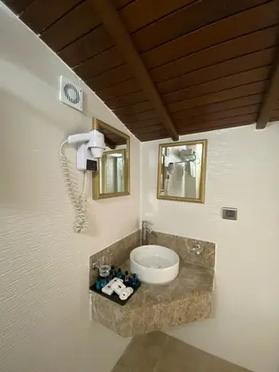 Teraslı Suite Custom Oda