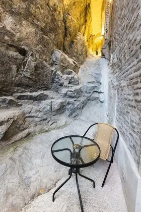 Luxury Tek Kişilik Oda, 1 Çift Kişilik Yatak, Veranda, Avlu Manzaralı