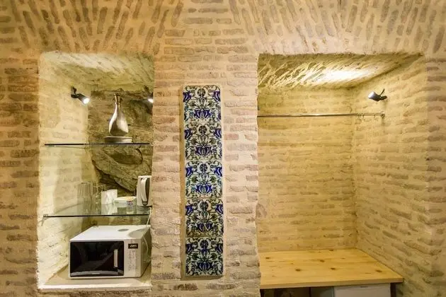 Luxury Tek Kişilik Oda, 1 Çift Kişilik Yatak, Veranda, Avlu Manzaralı