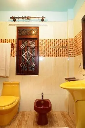 Deluxe Tek Büyük Yataklı Oda, 1 Yatak Odası, Bahçe Manzaralı