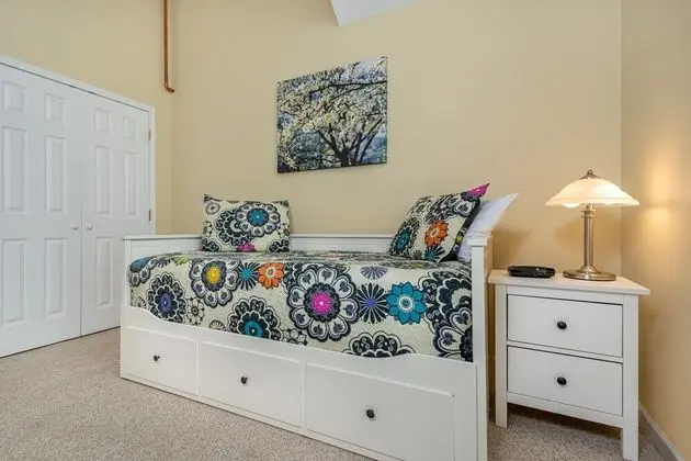 Ev, Birden Çok Yatak, Şömine, Dağ Manzaralı