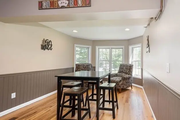 Ev, Birden Çok Yatak, Şömine, Dağ Manzaralı