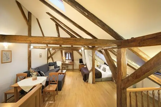 Honeymoon Süit, 1 Yatak Odası, Mutfak (1 Attic Castle View)