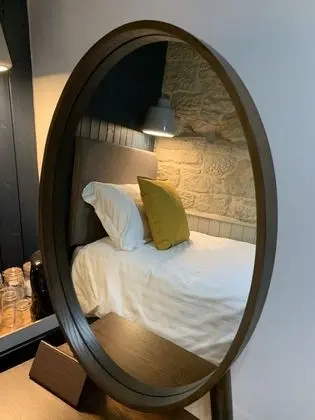 İki Ayrı Yataklı Oda, Banyolu/Duşlu