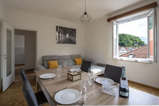 Family Apart Daire, Birden Çok Yatak (Castle View)