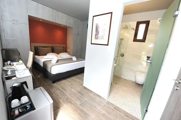 Deluxe Tek Büyük Yataklı Oda