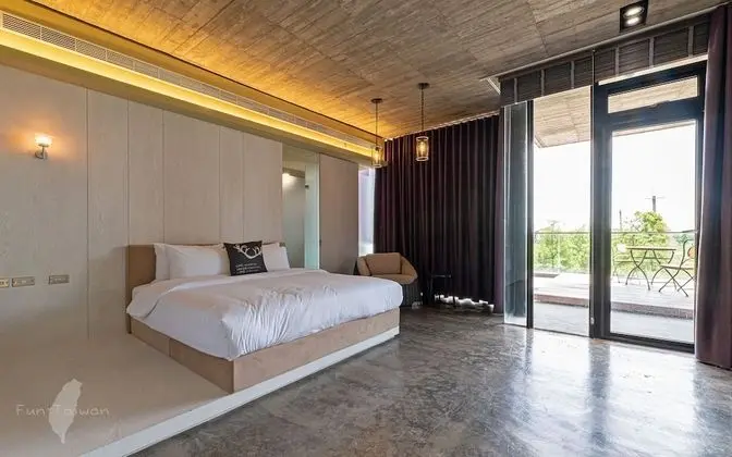 Deluxe Tek Büyük Yataklı Oda